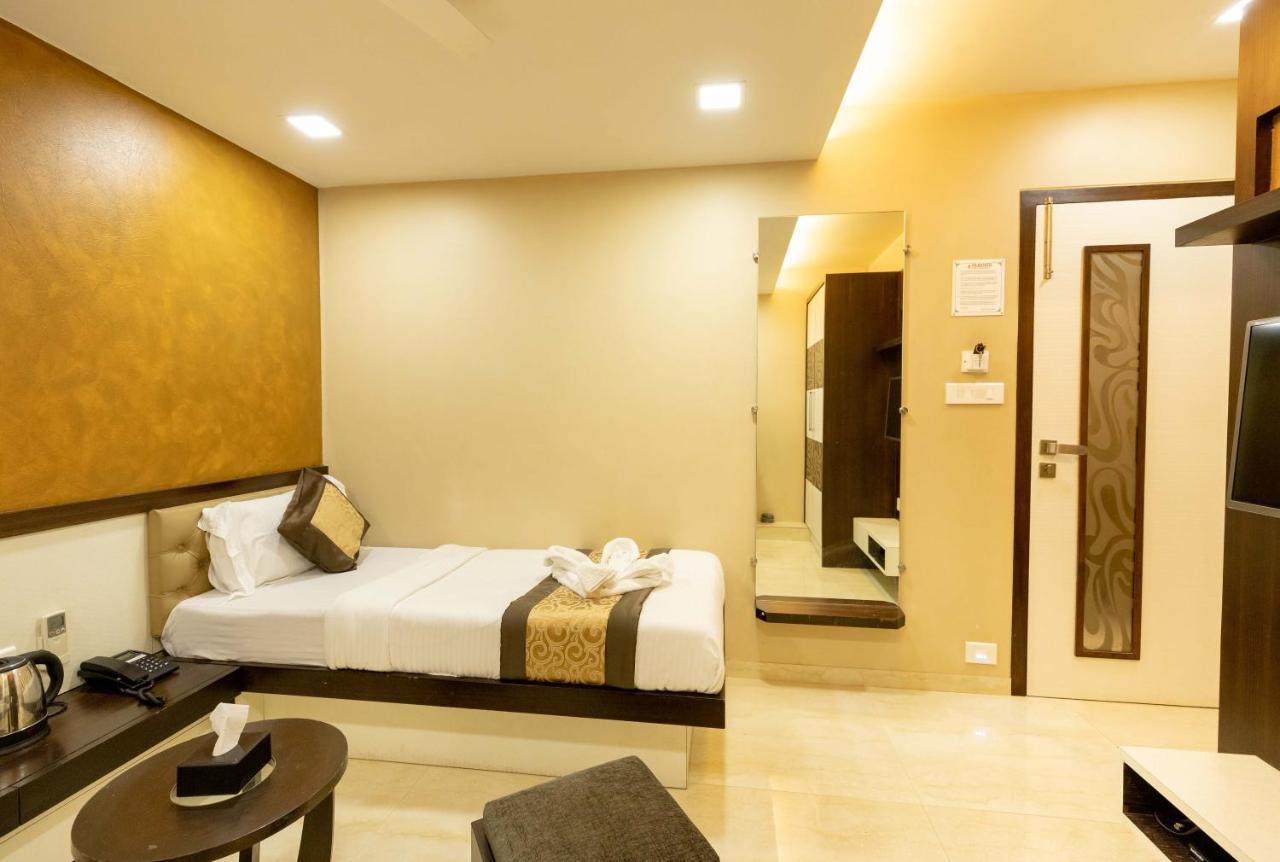 Colaba Suites - Near Taj Hotel, Bombay Esterno foto